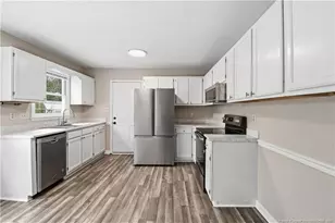 6813 Foxton Ct, Fayetteville, NC 28304 - Photo 11