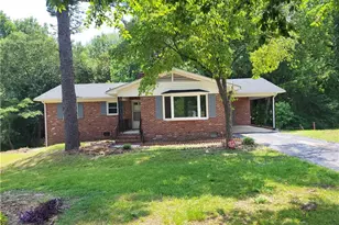 182 Summerhill Rd, Fayetteville, NC 28303 - Photo 5