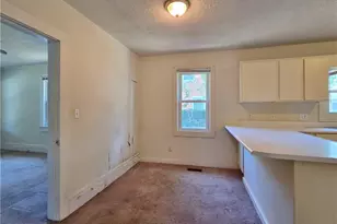 1103 Branson St, Fayetteville, NC 28305 - Photo 5