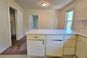 1103 Branson St, Fayetteville, NC 28305 - Photo 7