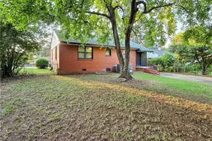 469 McRae Dr, Fayetteville, NC 28305 - Photo 35