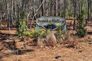 370 Bulldawg Ln, Raeford, NC 28376 - Photo 3