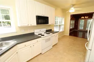 7900 Strawberry Meadows St, Raleigh, NC 27613 - Photo 9