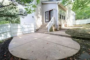 7900 Strawberry Meadows St, Raleigh, NC 27613 - Photo 33
