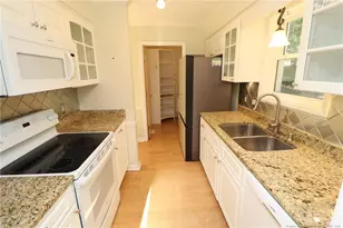 105 Cameron Ct, Cary, NC 27511 - Photo 13