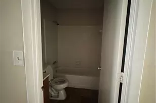 2122 Malloy St, Fayetteville, NC 28305 - Photo 7