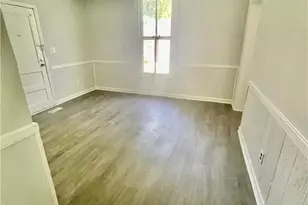 401 S Clinton Ave, Dunn, NC 28334 - Photo 3