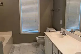 2024 Ivey Commons Rd, Fayetteville, NC 28306 - Photo 5