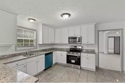 2008 Ashridge Drive, Fayetteville, NC 28304 - Photo 17
