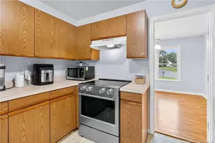 501 Woodberry Cir, Raeford, NC 28376 - Photo 13