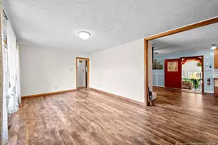 405 W Rd, Lumberton, NC 28358 - Photo 5