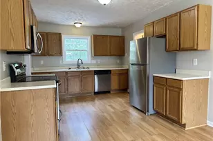 5238 Old Railroad Way, Hope Mills, NC 28348 - Photo 3