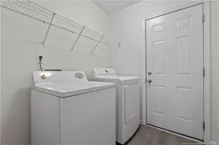 525 Bellgrove Dr, Hope Mills, NC 28348 - Photo 15