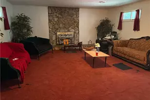 523 E 5th Ave, Raeford, NC 28376 - Photo 5