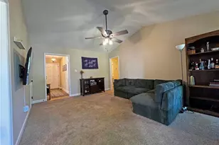 709 Longview Dr, Fayetteville, NC 28311 - Photo 3