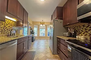 709 Longview Dr, Fayetteville, NC 28311 - Photo 9