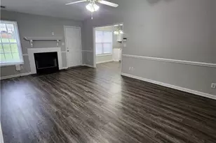 1825 Swann St, Fayetteville, NC 28303 - Photo 3