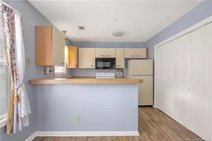 946 Stewarts Creek Dr, Fayetteville, NC 28314 - Photo 11