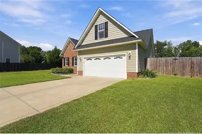 218 Crescent Drive, Raeford, NC 28376 - Photo 3