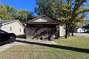 1000 N King Ave, Dunn, NC 28334 - Photo 7
