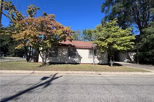 1000 N King Ave, Dunn, NC 28334 - Photo 3