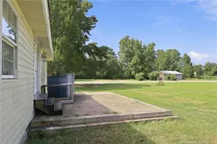 1443 Strickland Bridge Rd, Fayetteville, NC 28304 - Photo 25