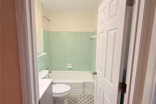 702 W 28th St, Lumberton, NC 28358 - Photo 17