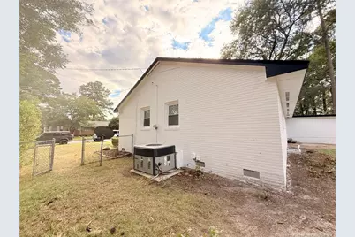 702 W 28th Street, Lumberton, NC 28358 - Photo 31