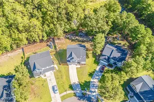 216 Vanderbuilt Ct, Aberdeen, NC 28315 - Photo 35