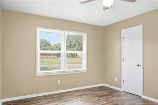 109 E Walnut St, Bladenboro, NC 28320 - Photo 21