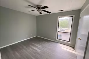 1870 Tryon Dr, Fayetteville, NC 28303 - Photo 15