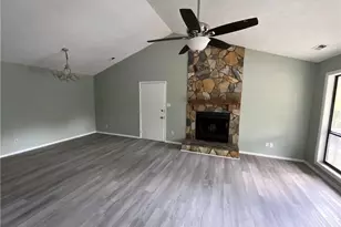 1870 Tryon Dr, Fayetteville, NC 28303 - Photo 7