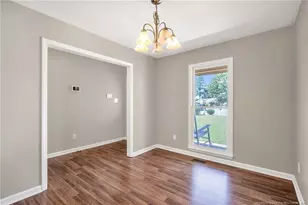 5543 Hallwood Dr, Hope Mills, NC 28348 - Photo 9