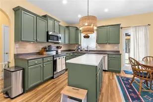 5146 Aberdeen Rd, Raeford, NC 28376 - Photo 15