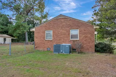 127 Lake Drive, Lumberton, NC 28358 - Photo 17