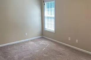 331 Beaconfield Dr, Fayetteville, NC 28311 - Photo 7