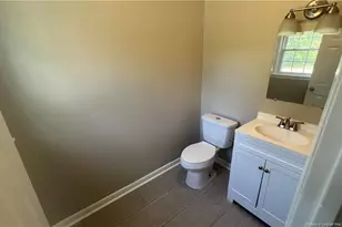 6544 Amanda Cir, Fayetteville, NC 28304 - Photo 5