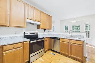 2106 Washington St, Sanford, NC 27332 - Photo 9