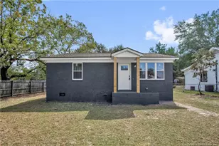 623 Eva Cir, Spring Lake, NC 28390 - Photo 1