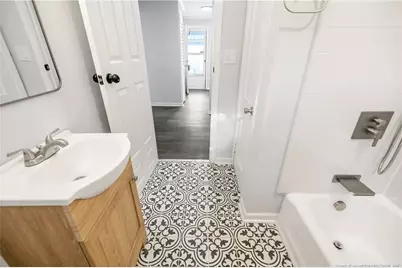 321 Martin Luther King Boulevard, Clinton, NC 28328 - Photo 21