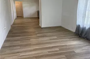 515 McInnis St, Pembroke, NC 28372 - Photo 9