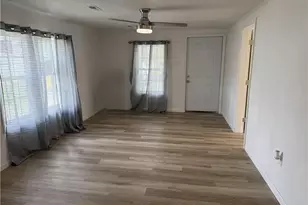 515 McInnis St, Pembroke, NC 28372 - Photo 11