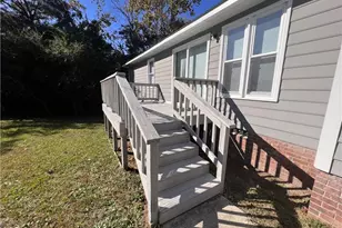4152 Village Dr, Fayetteville, NC 28304 - Photo 3