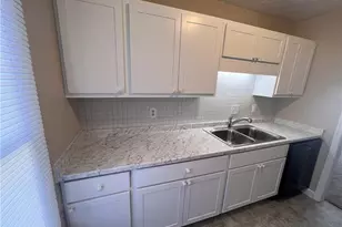 4152 Village Dr, Fayetteville, NC 28304 - Photo 9