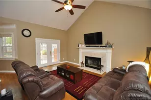 107 Carostone Ct, Cary, NC 27513 - Photo 3
