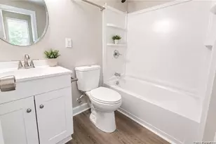 110 W Sunset Dr, Red Springs, NC 28377 - Photo 5