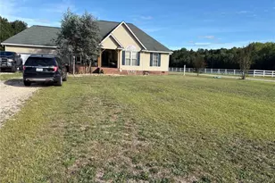 1665 Odom Rd, Clinton, NC 28328 - Photo 5