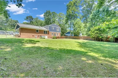 610 SE Maynard Road, Cary, NC 27511 - Photo 3