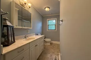 315 W Edinborough Ave, Raeford, NC 28376 - Photo 25