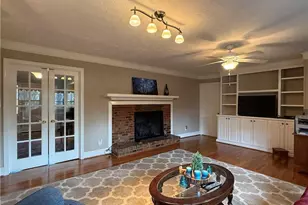 315 W Edinborough Ave, Raeford, NC 28376 - Photo 29